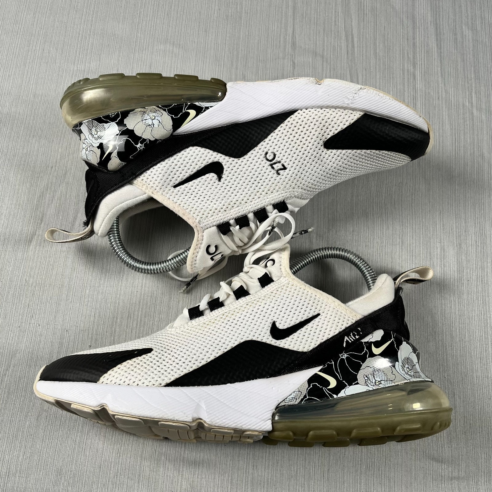 Nike Air Max 270 Floral Women's Size 7.5 White Running Gym Sneakers Ar0499-100